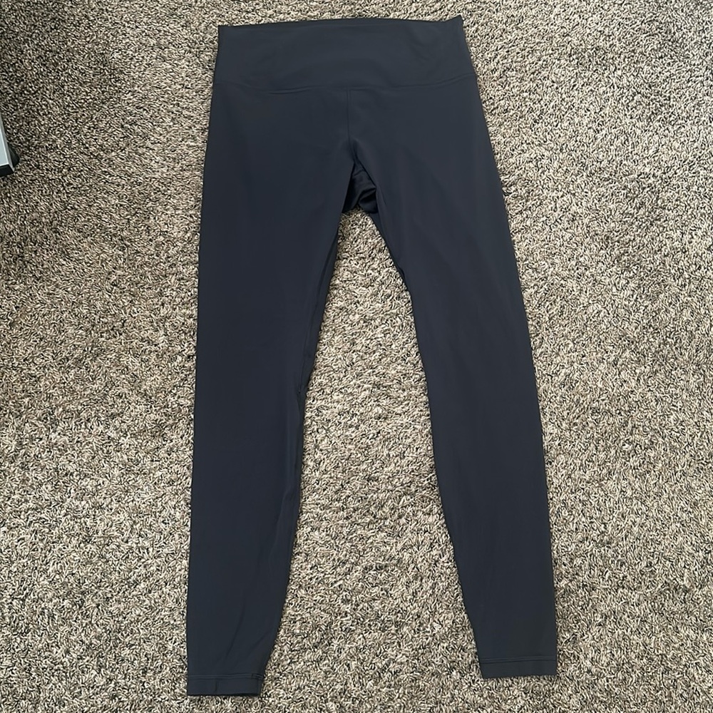 EUC Lululemon Align Size 14 leggings